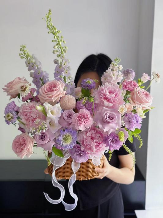 博思花藝婚慶教育，婚慶培訓(xùn)，花藝培訓(xùn)，插花培訓(xùn)，花藝師培訓(xùn)，主持人培訓(xùn)，商務(wù)主持人培訓(xùn)，花店運(yùn)營(yíng)培訓(xùn)，花店全系統(tǒng)營(yíng)銷(xiāo)，小白開(kāi)花店，小白學(xué)主持，金璽棠婚慶酒店，金璽棠總部，鄭州金麻雀教育科技有限公司